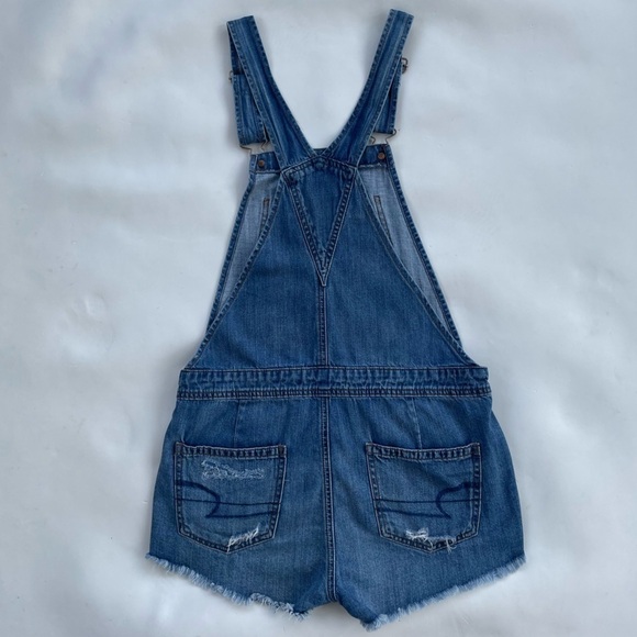 American Eagle Outfitters Women's Destroyed Distressed Shortalls SIZE Small - Picture 2 of 8